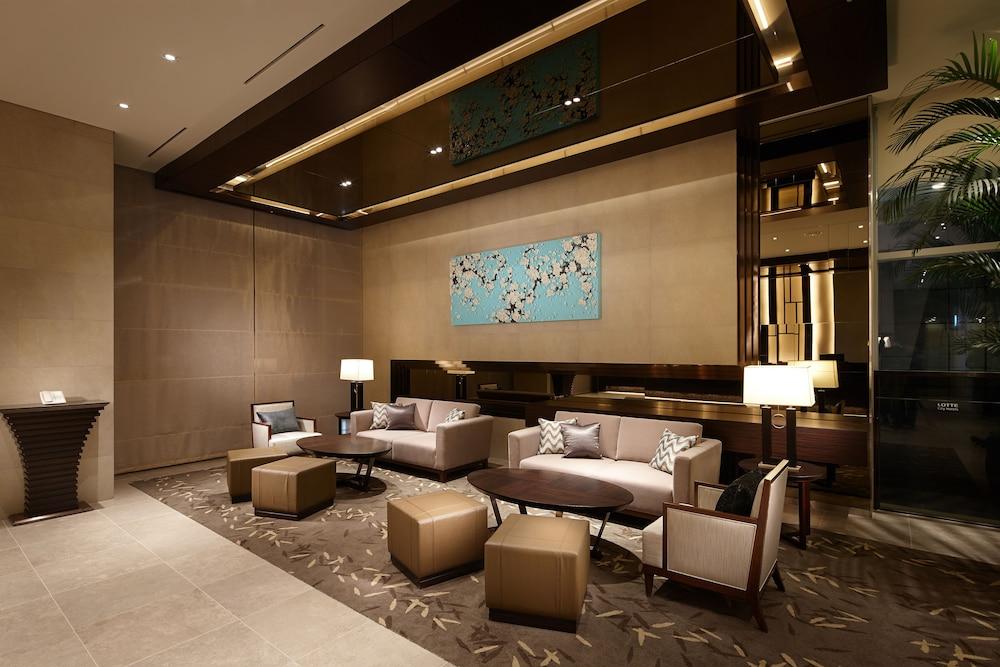 LOTTE City Hotel Myeongdong - Lobby Sitting Area