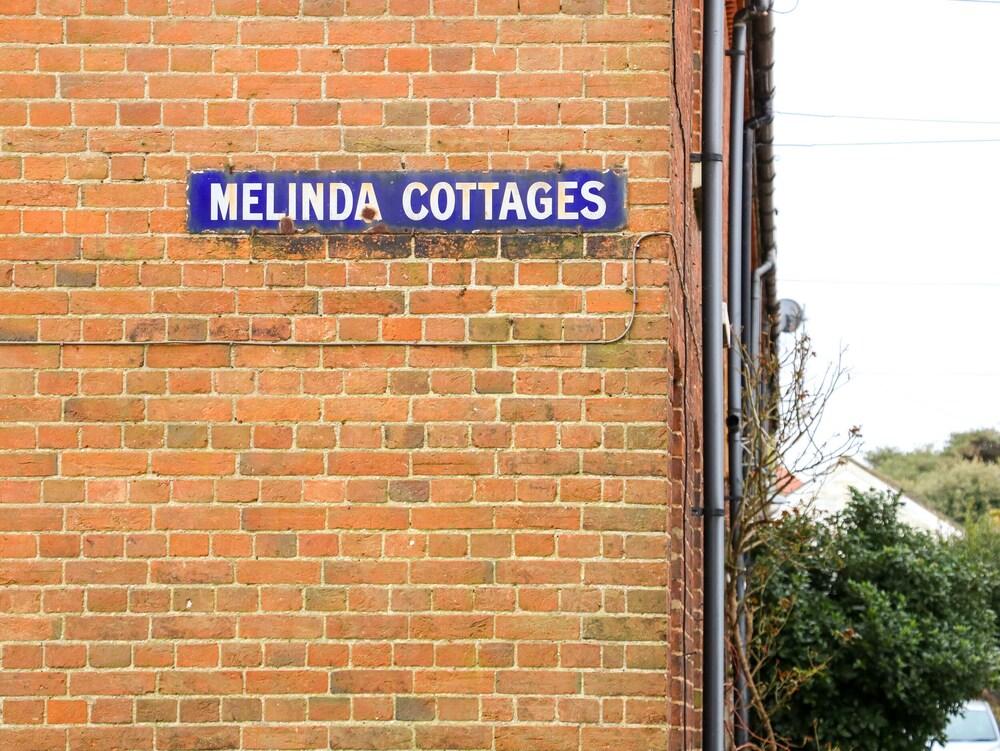 5 Melinda Cottages - Exterior detail