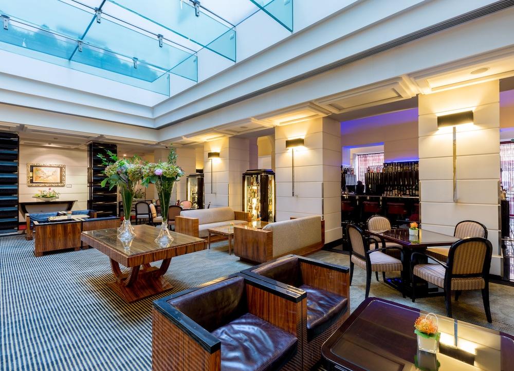 Grand Hotel Via Veneto - Lobby Sitting Area
