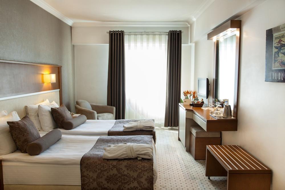 Blanca Hotel - Room