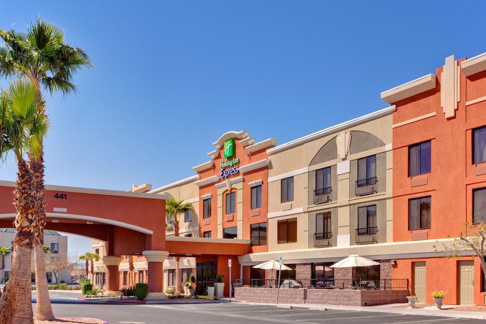 Holiday Inn Express Hotel & Suites Henderson, an IHG Hotel - Featured Image