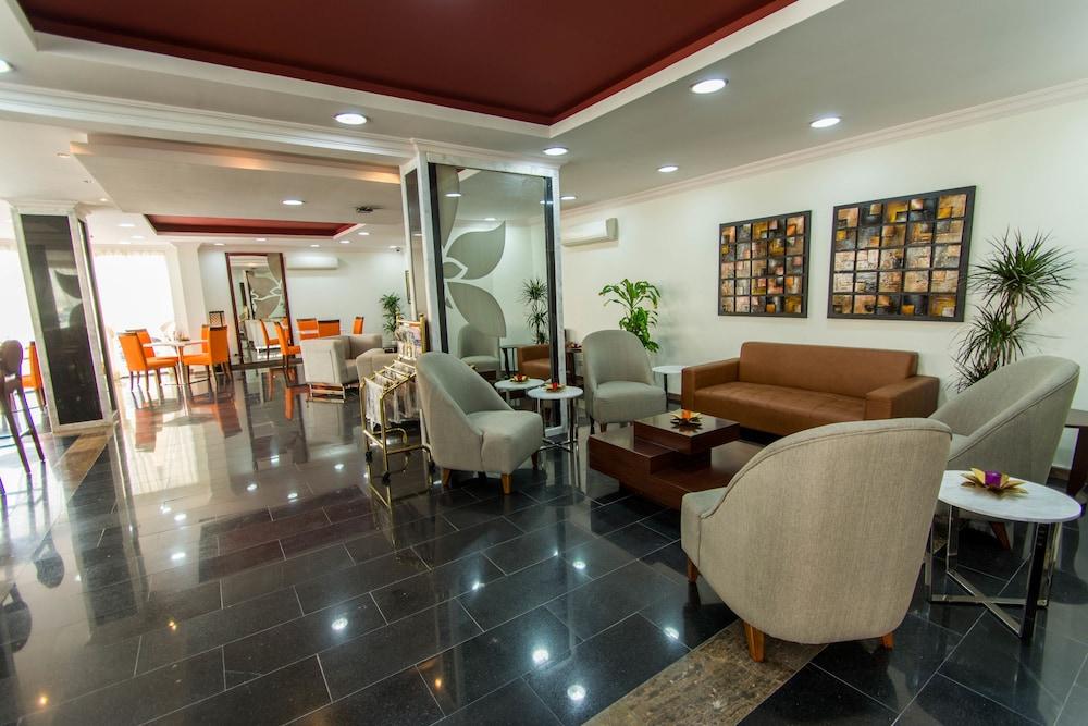 Baisan Suites Al Jubail - Lobby Lounge