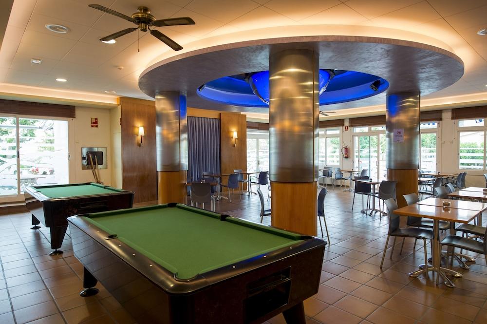 Hotel Internacional - Billiards