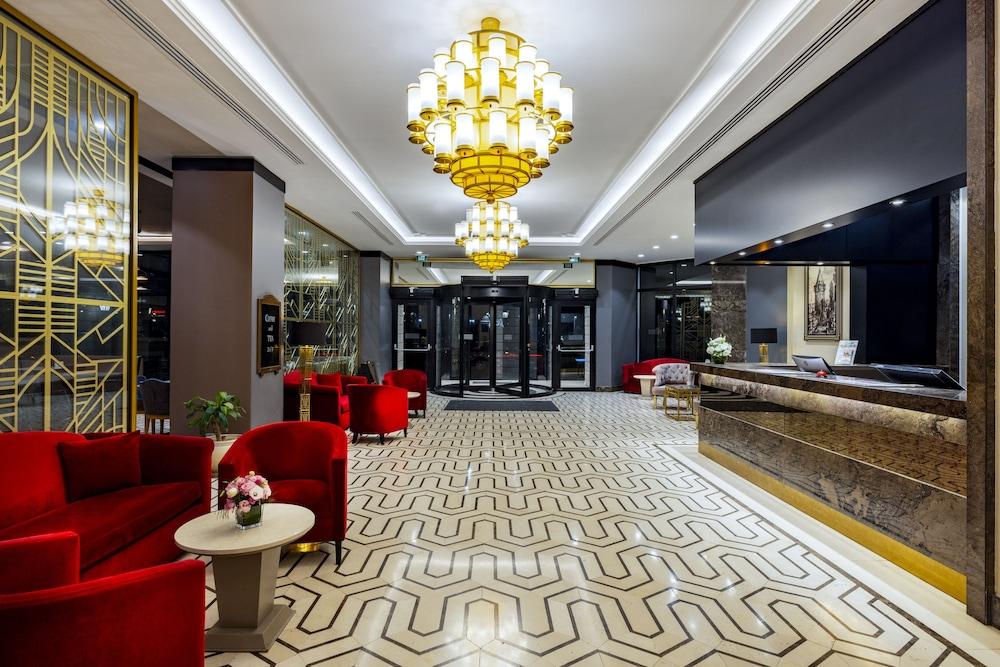 Ramada by Wyndham Istanbul Golden Horn - Lobby Lounge