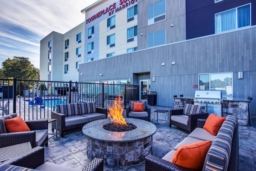 TownePlace Suites by Marriott Knoxville Oak Ridge - BBQ/Picnic Area