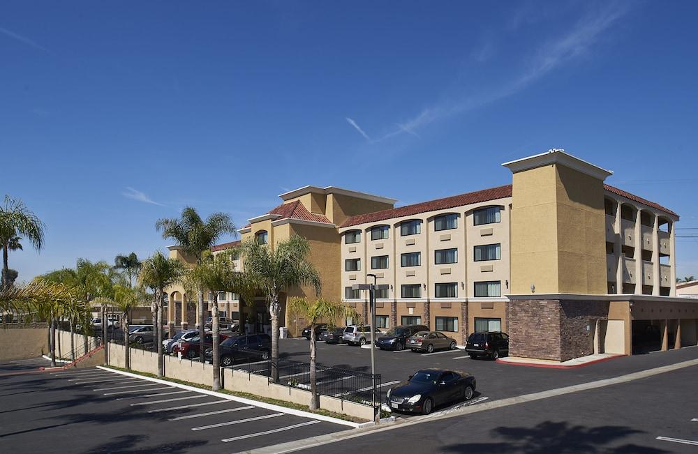 Holiday Inn Express San Diego South - National City, an IHG Hotel - Featured Image
