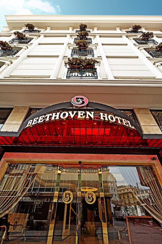 Beethoven Hotel - Featured Image