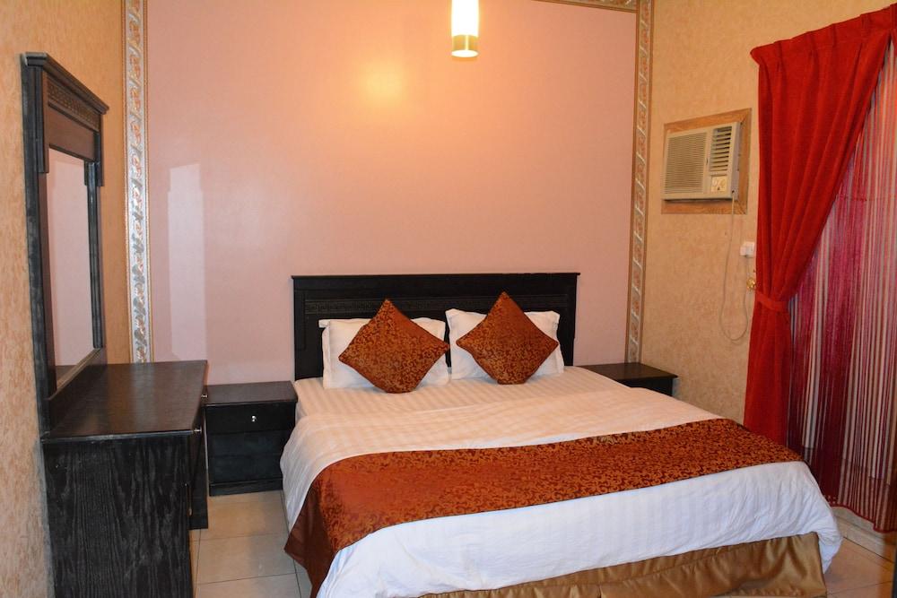 Al Eairy Furnished Apartments Jizan 1 - Room