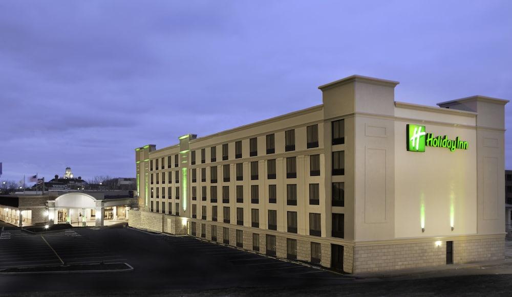 Holiday Inn Cleveland-S Independence, an IHG Hotel - Featured Image
