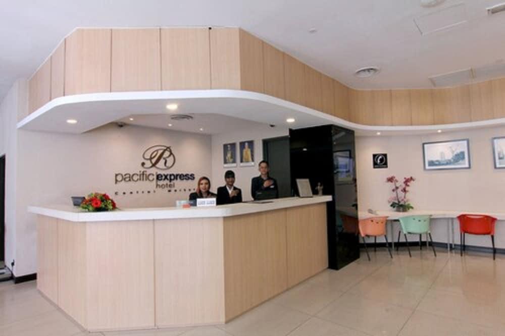 Pacific Express Hotel Central Market - Reception