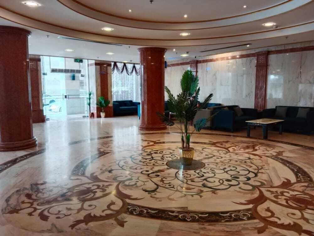 Sky View Hotel Madinah - Interior