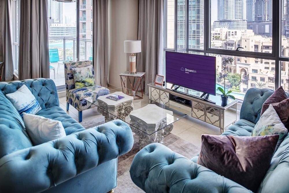Dream Inn Dubai -Burj Residence - Lobby Lounge