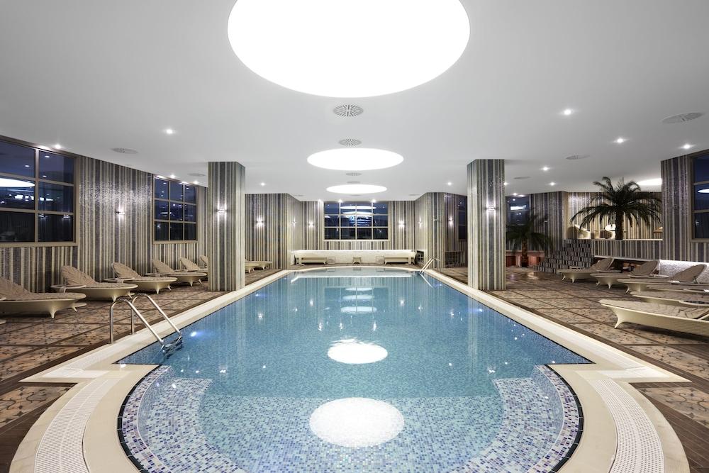 Istanbul Gonen Hotel - Indoor Pool