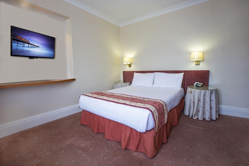 Livermead Cliff Hotel - Room