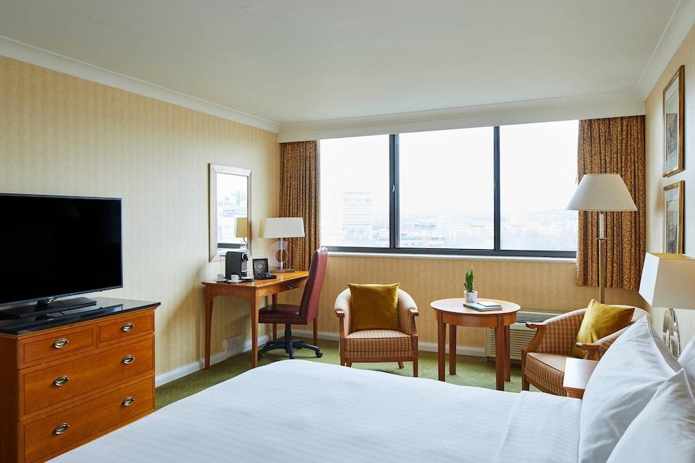Delta Hotels by Marriott Bristol City Centre - Room