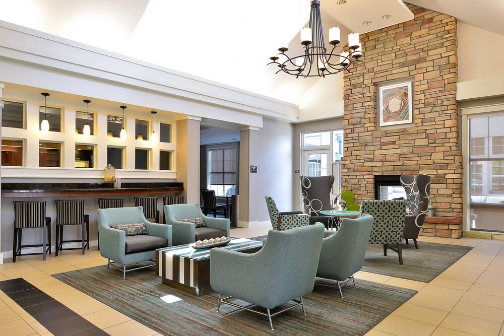 Residence Inn by Marriott Denver Airport at Gateway Park - Lobby
