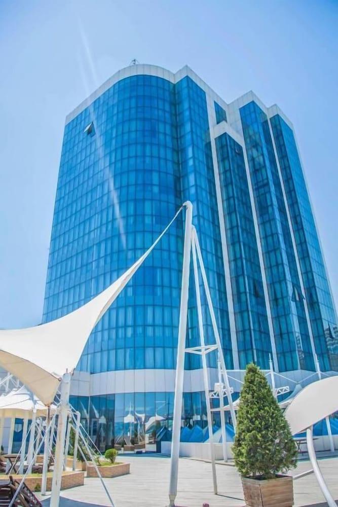 Golden Coast Hotel Baku - Exterior