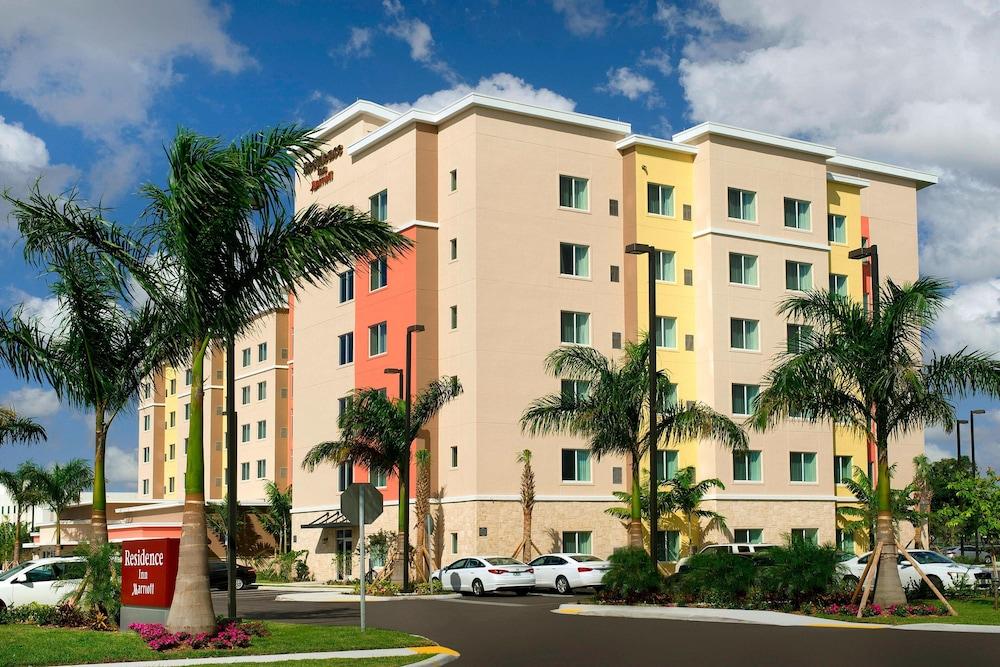 Residence Inn Miami Airport West/Doral - Exterior