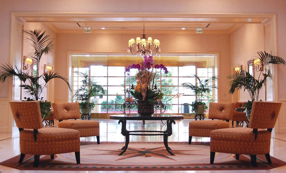 DoubleTree by Hilton Torrance - South Bay - Reception