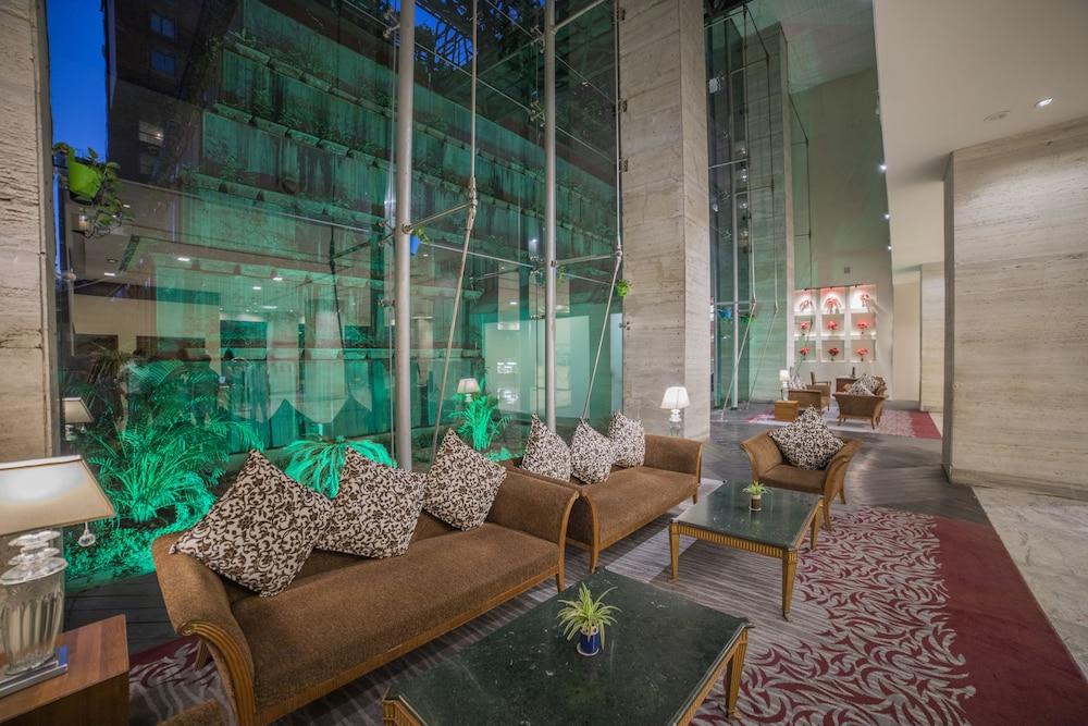 The Orchid Hotel Pune Hinjewadi - Lobby Sitting Area