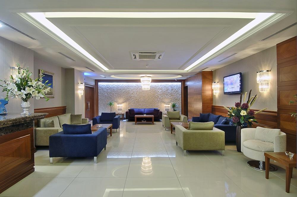 Tugcu Hotel Select - Lobby