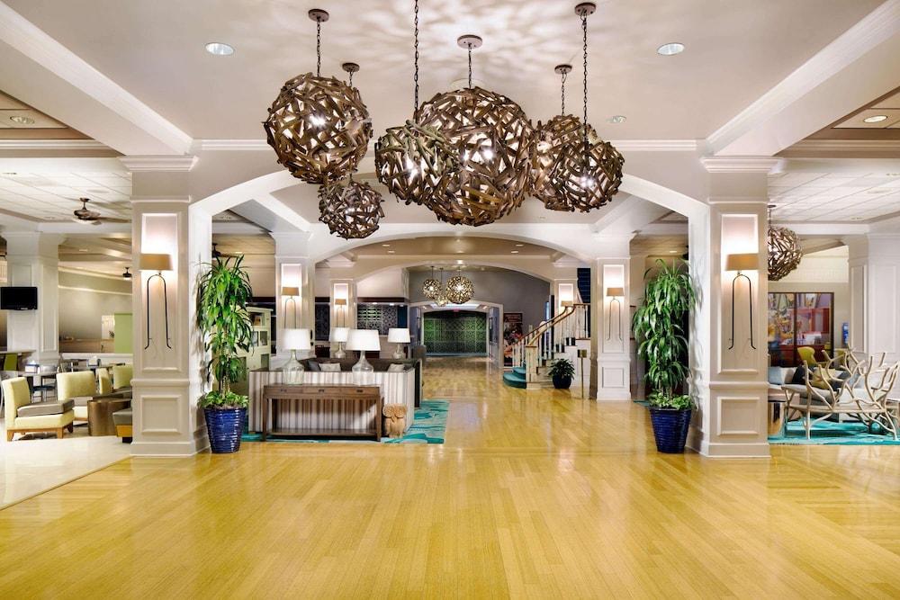 Wyndham Garden Lake Buena Vista Disney Springs® Resort Area - Lobby