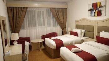Al Muraqabat Plaza Hotel Apartments - Room