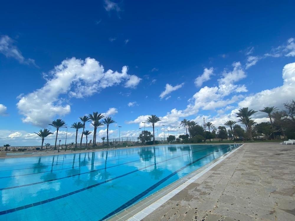 Portemilio Hotel And Resort - Pool