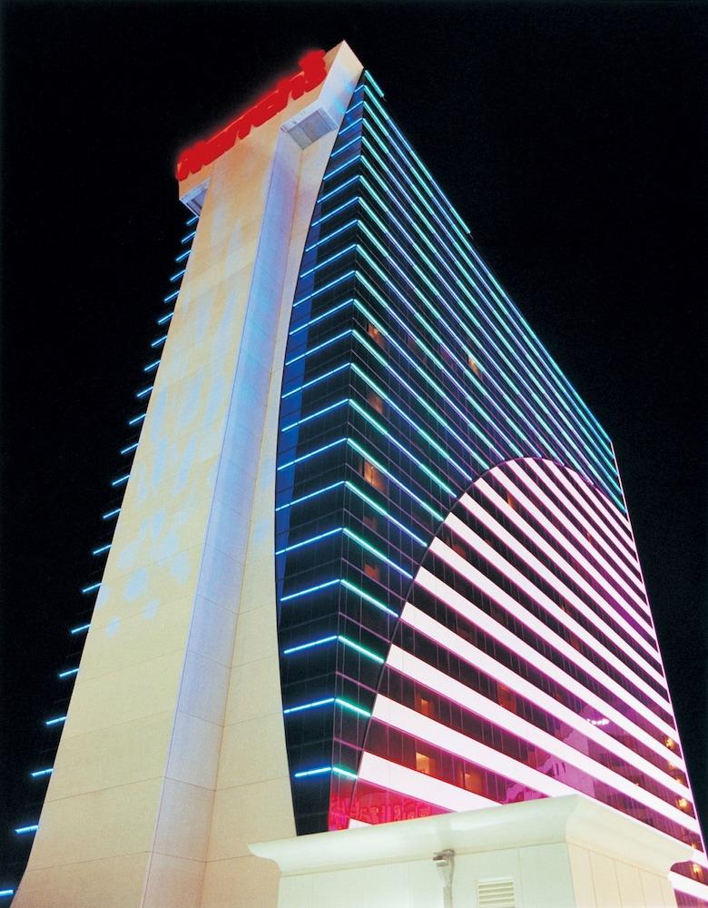Harrah's Resort Atlantic City - Exterior detail
