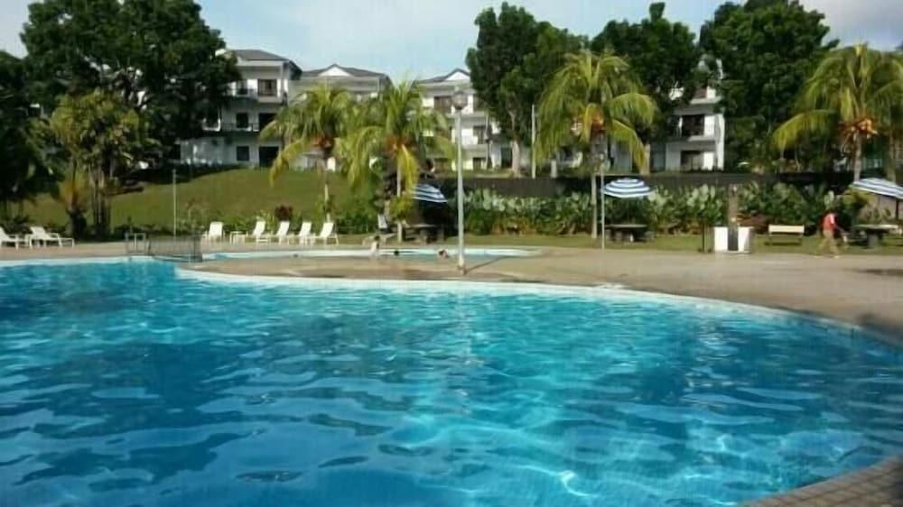 Port Dickson Golf & Country Club - Outdoor Pool