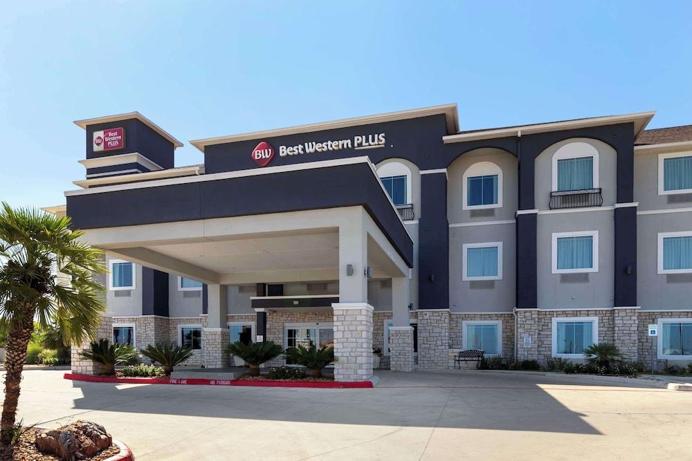 Best Western Plus Pleasanton Hotel - Exterior