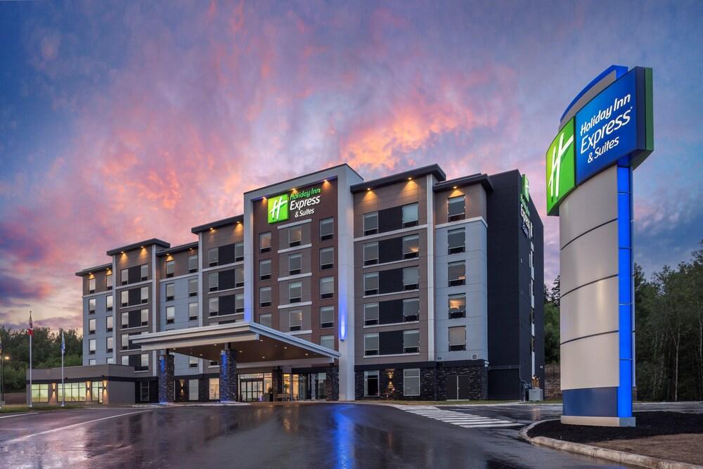 Holiday Inn Express & Suites Moncton, an IHG Hotel - Featured Image