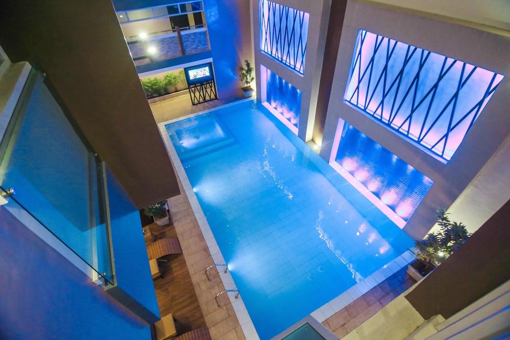 Prime City Resort Hotel - Indoor Pool