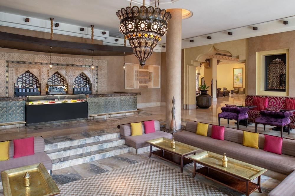 Sharq Village & Spa, a Ritz-Carlton Hotel - Lobby