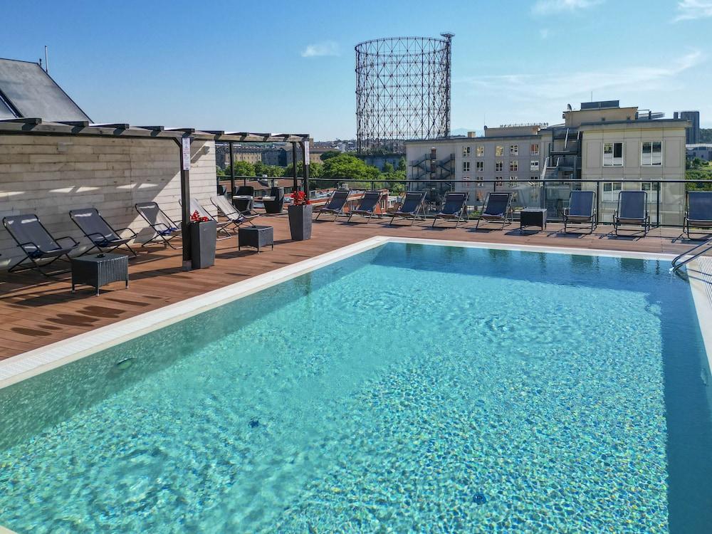 H10 Roma Città - Rooftop Pool