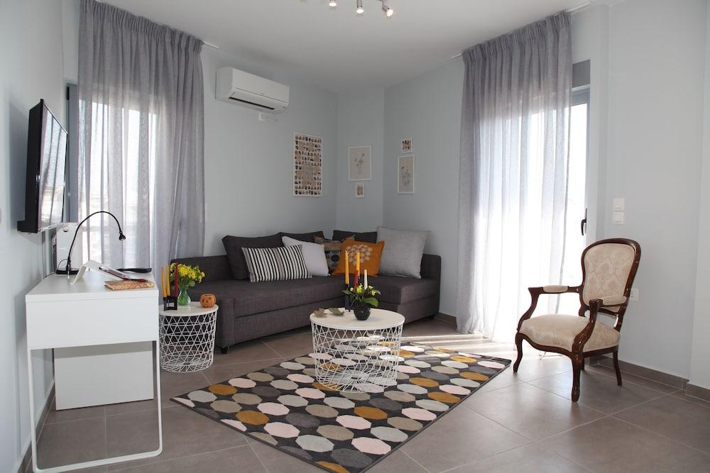 Edem apartment Sea View - Living Room