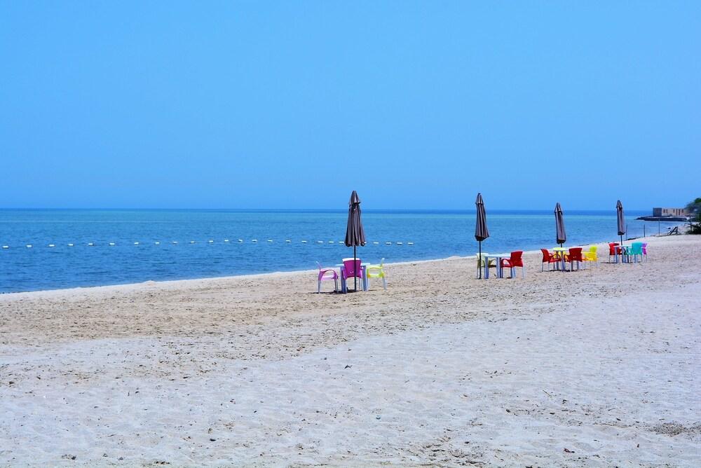 Aquamarine Kuwait Resort - Beach