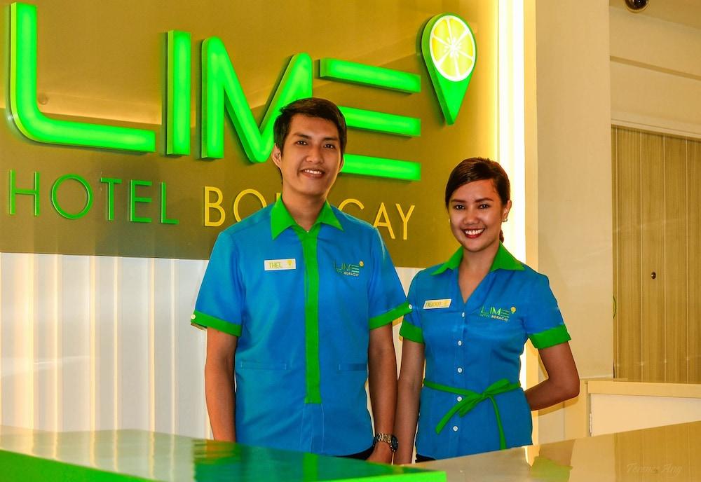 Lime Hotel Boracay - Reception