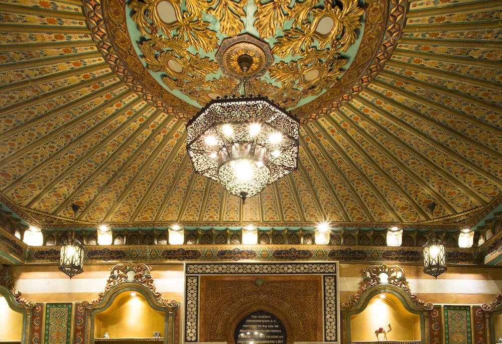 Regency Palace Amman - Interior Detail