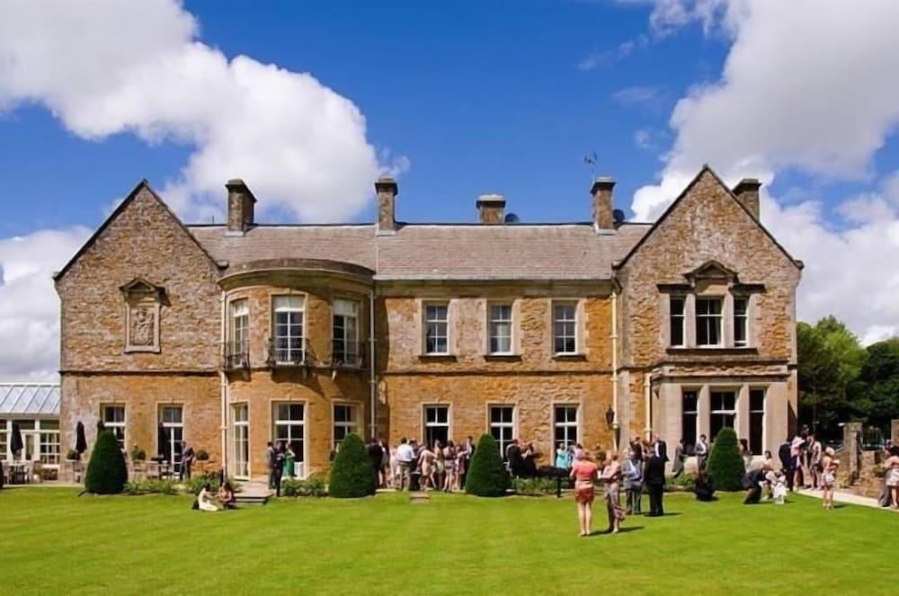 Wyck Hill House Hotel And Spa - Exterior