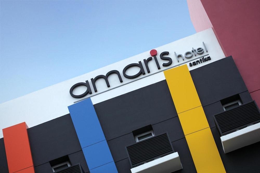 Amaris Hotel Mangga Besar - Exterior