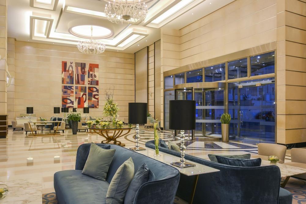 Concorde Hotel Doha - Lobby Lounge