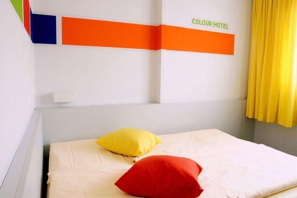 Colour Hotel - Room
