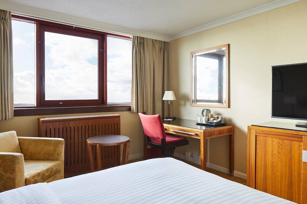 Delta Hotels by Marriott Swansea - Room
