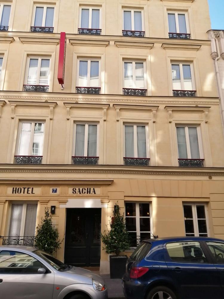 Hôtel Sacha - Exterior
