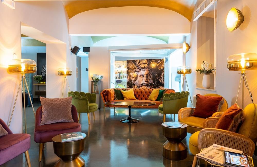 ليوناردو بوتيك هوتل روما تيرميني - Lobby Lounge
