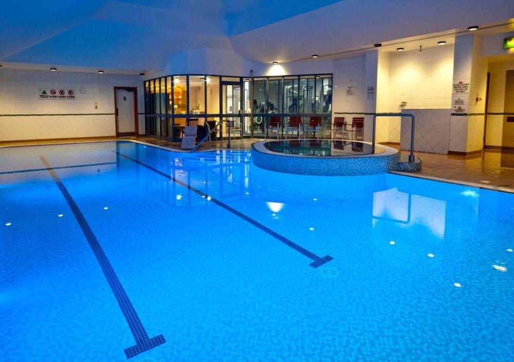 Doubletree by Hilton Hotel Coventry - Indoor Spa Tub