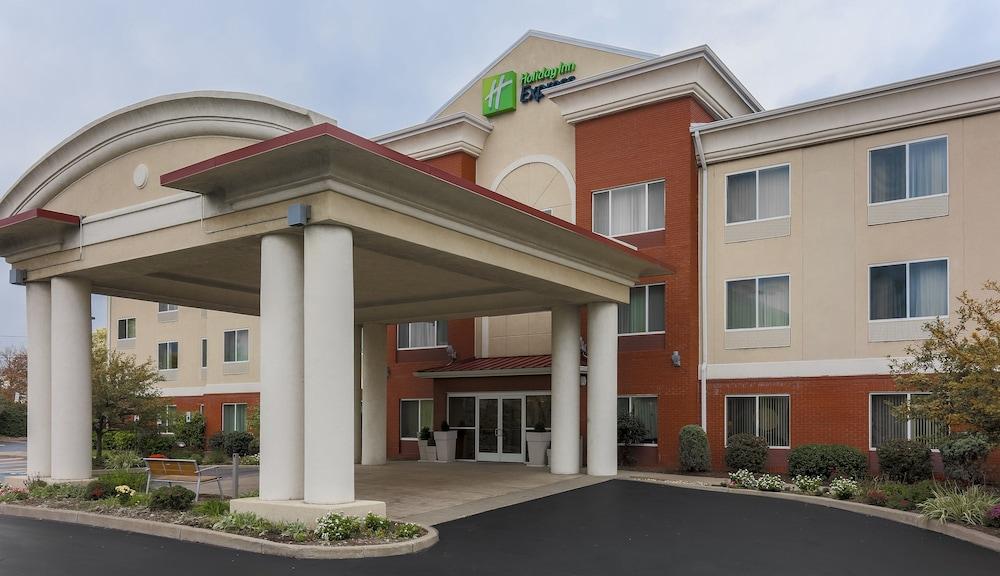 Holiday Inn Express Rochester NE- Irondequoit, an IHG Hotel - Featured Image