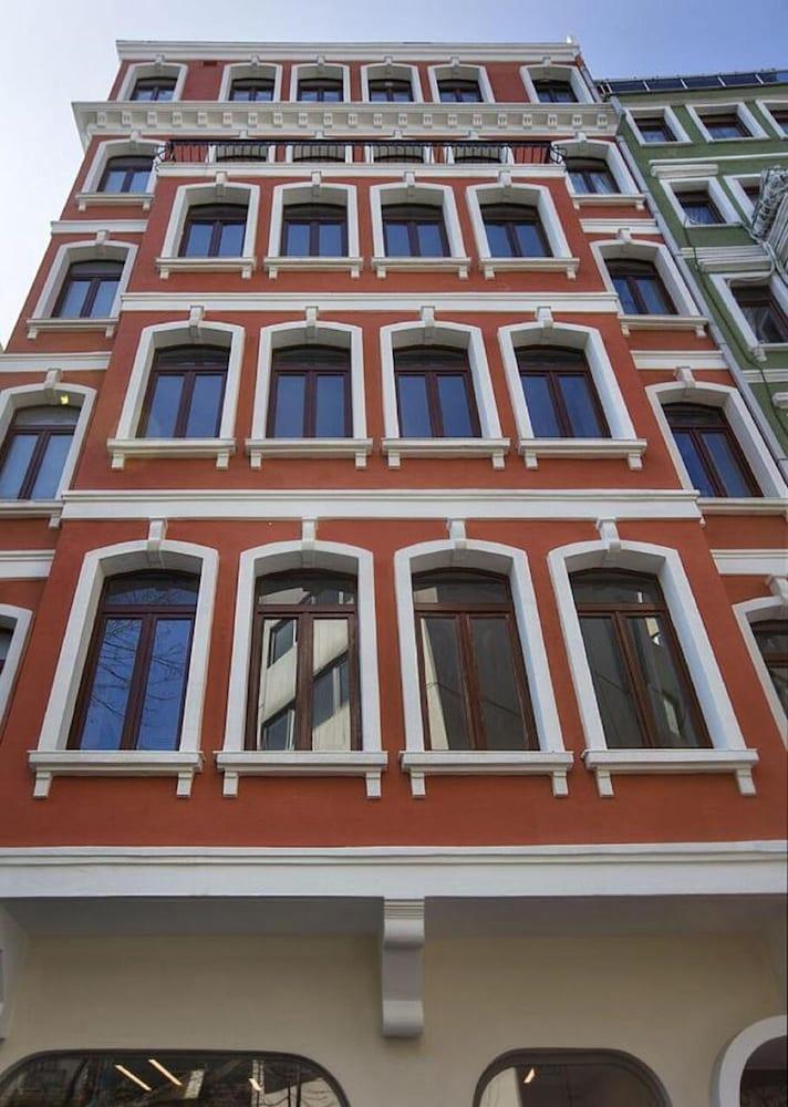 Juno Hotel Taksim - Exterior