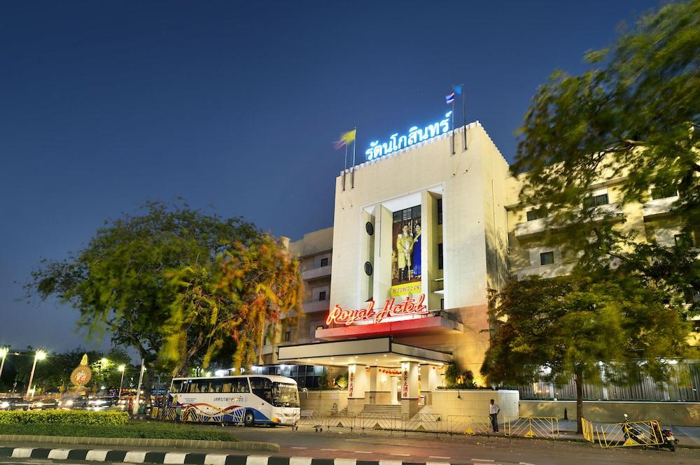 Royal Rattanakosin Hotel - Featured Image